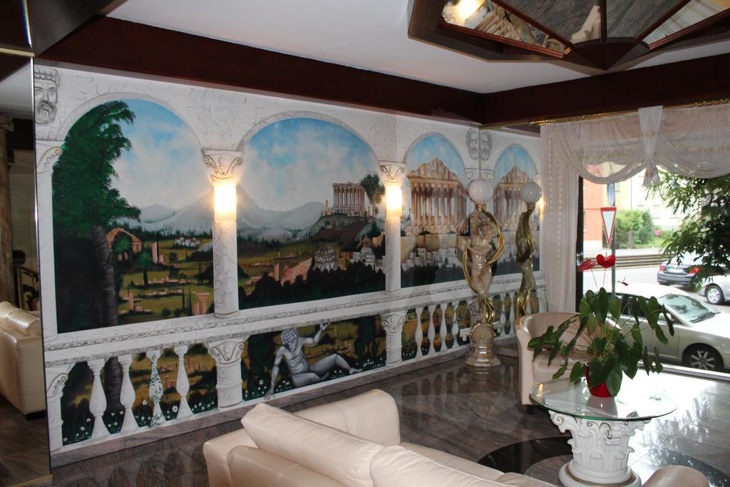 שטוטגרט Aparthotel Astro - Nichtraucherhotel מראה חיצוני תמונה