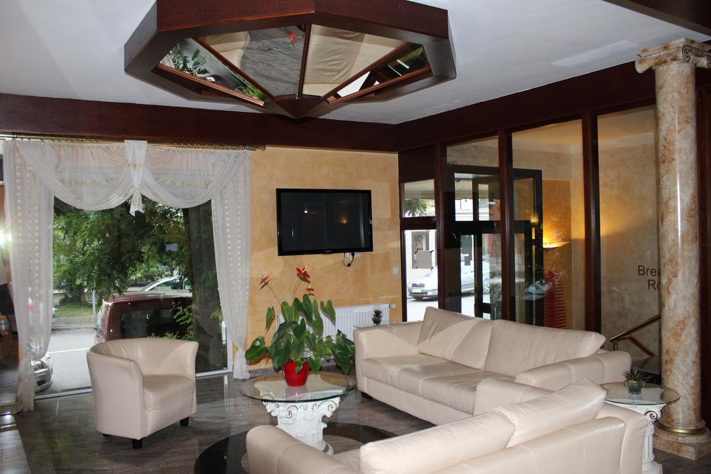שטוטגרט Aparthotel Astro - Nichtraucherhotel מראה חיצוני תמונה