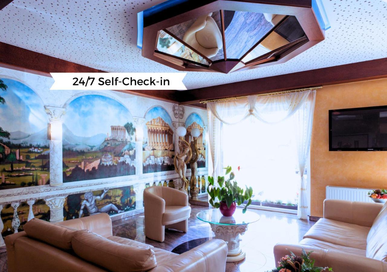 שטוטגרט Aparthotel Astro - Nichtraucherhotel מראה חיצוני תמונה